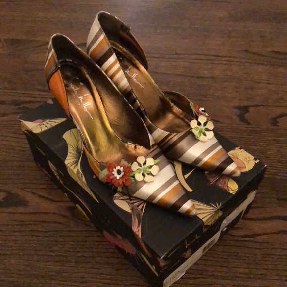 Nicole Miller shoes - Picture 1 of 3
